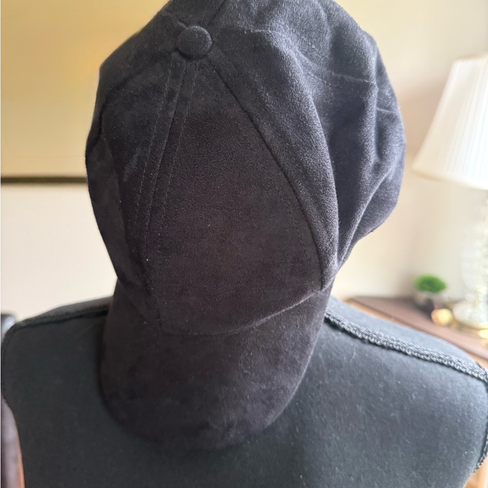 Love Your Melon Black suede baseball hat-OS